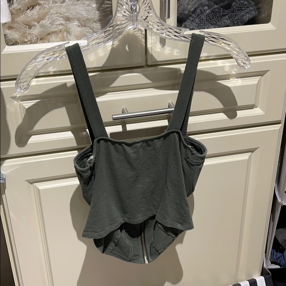 Full Tilt Zip Up Crop Top - Picture 4 of 4